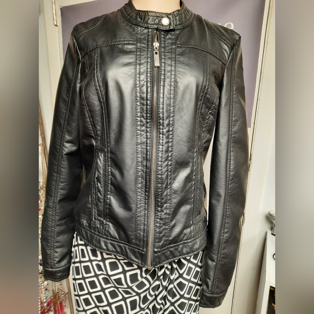 Jacket - Picture 2 of 7